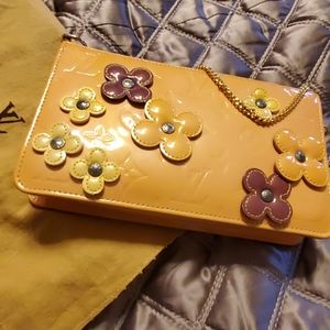 Authentic Louis Vuitton Pochette Lexington